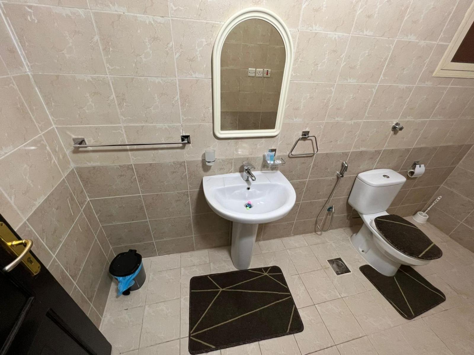 شقق الفتح الخاصة Al-Fateh Private Apartments Medina ภายนอก รูปภาพ